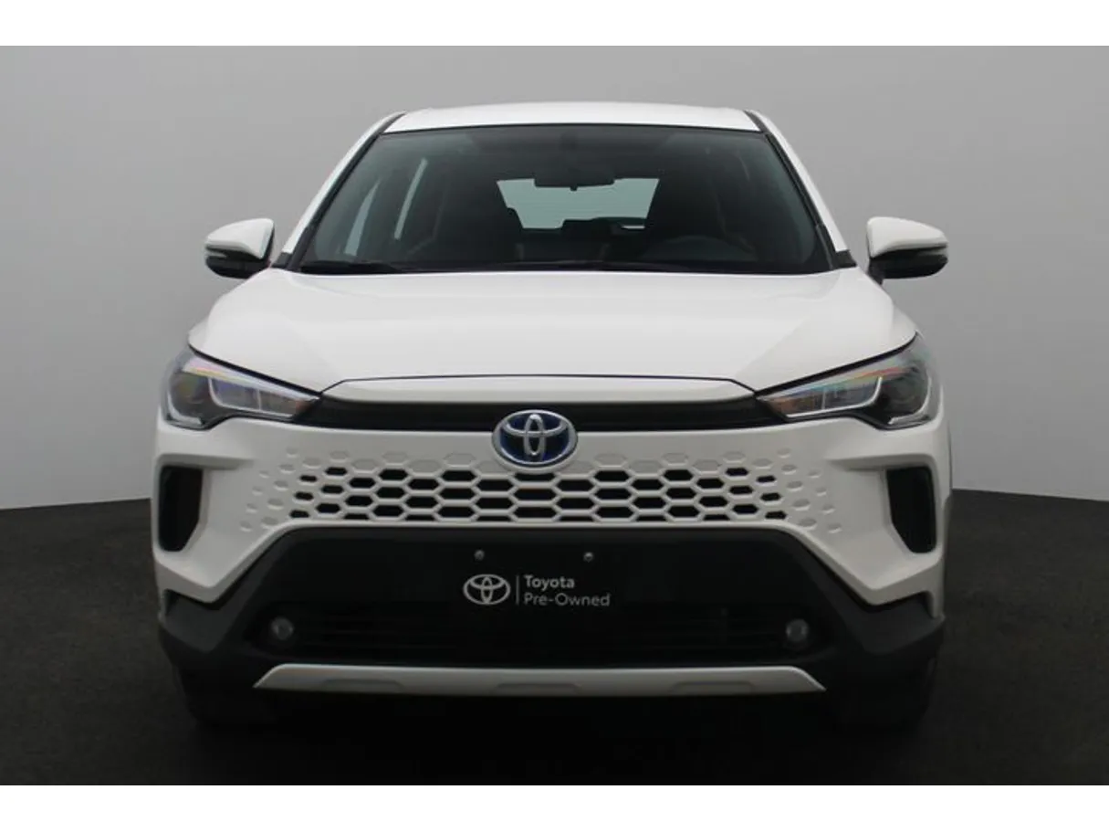 Car image 11