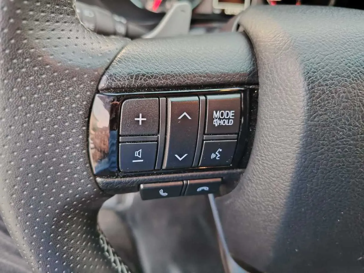Car image 39