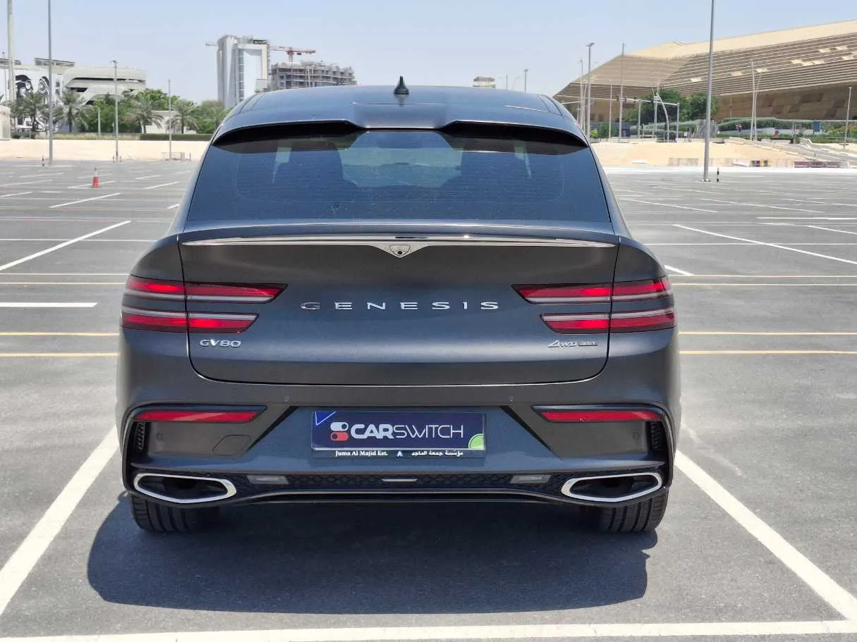 Car image 6