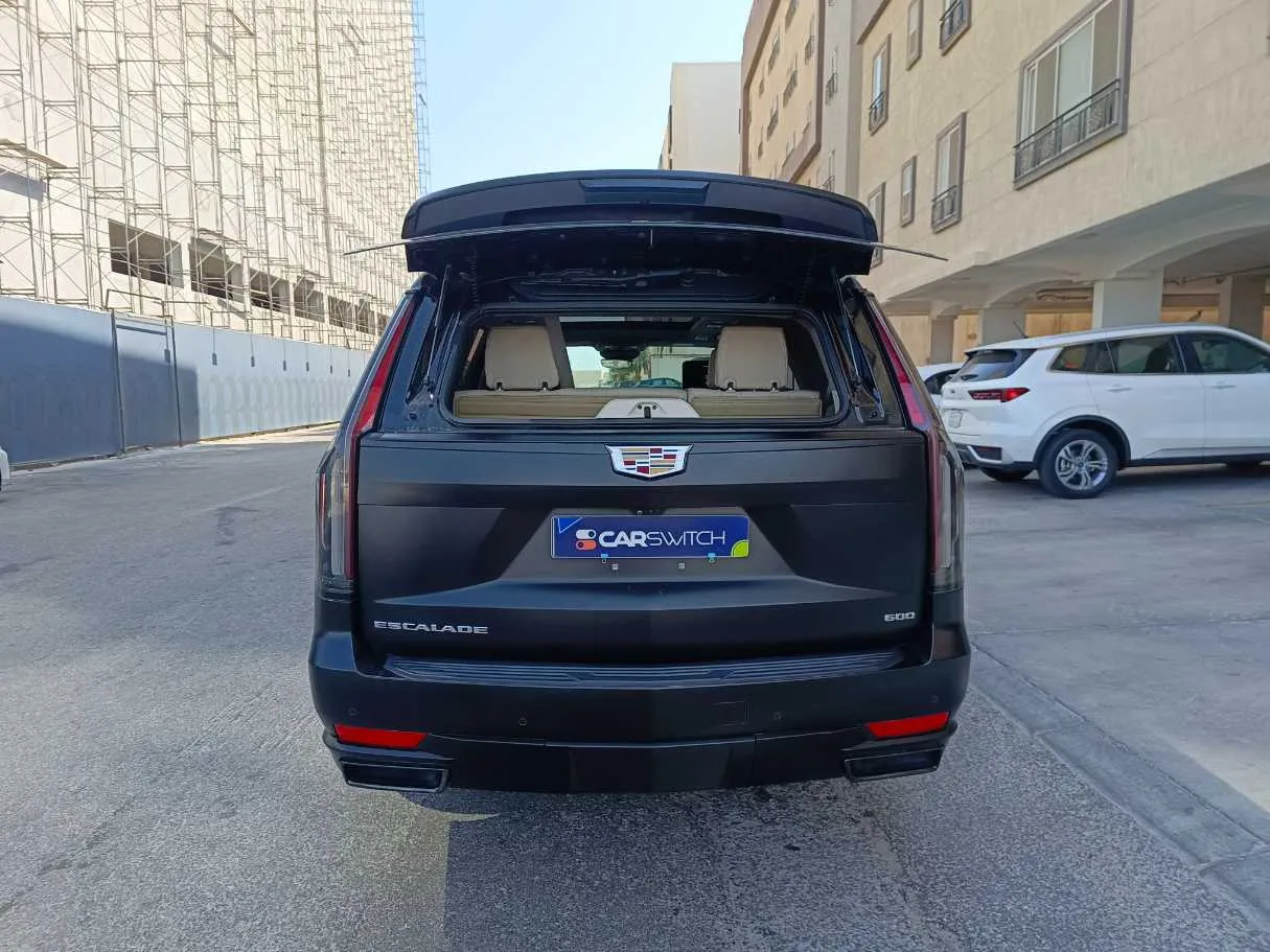 Car image 29