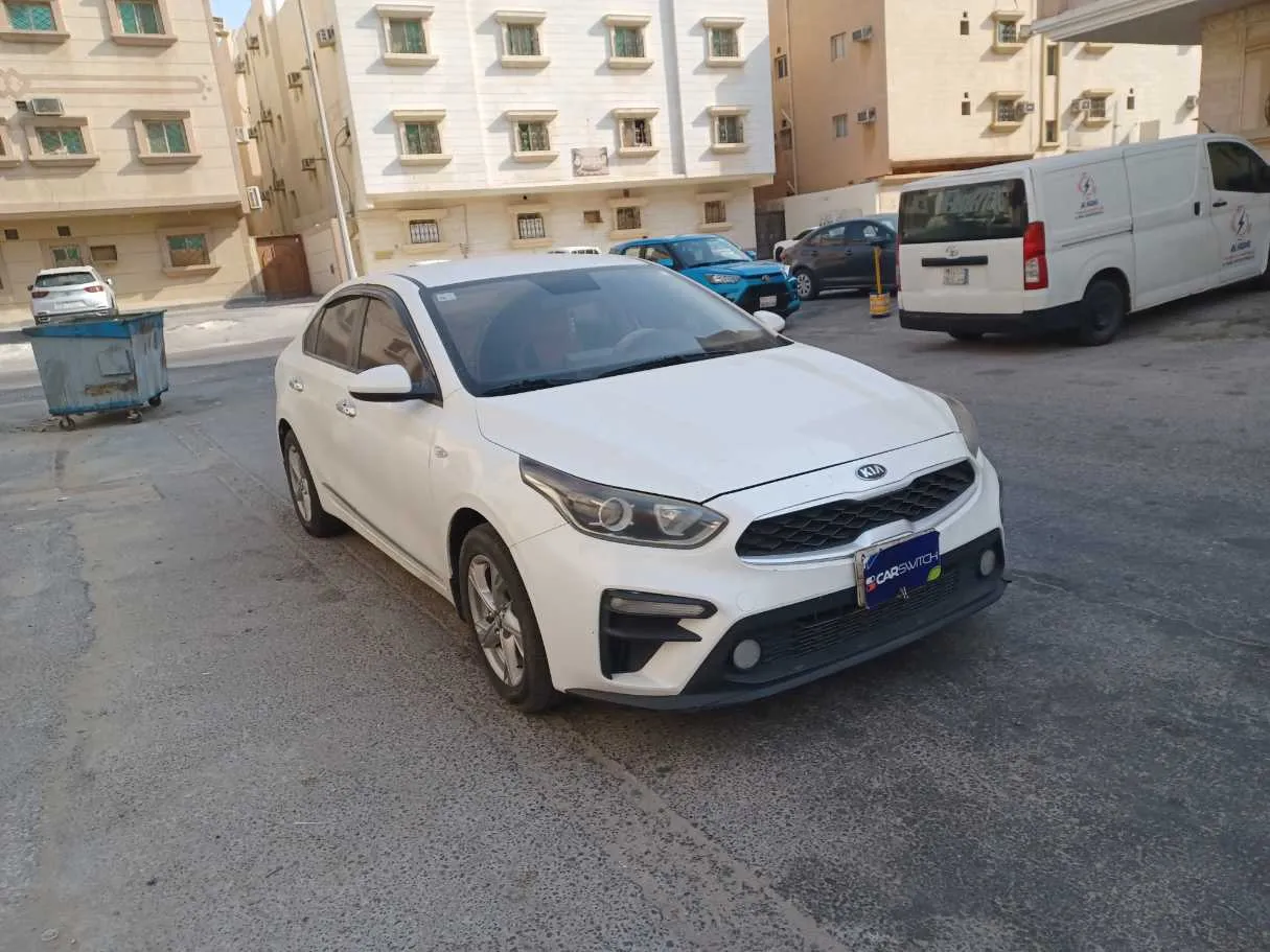 Car image 3
