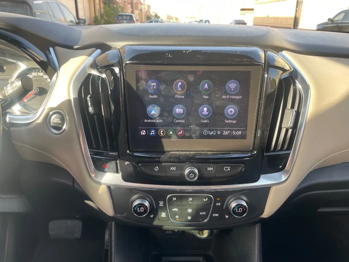 Car image 21