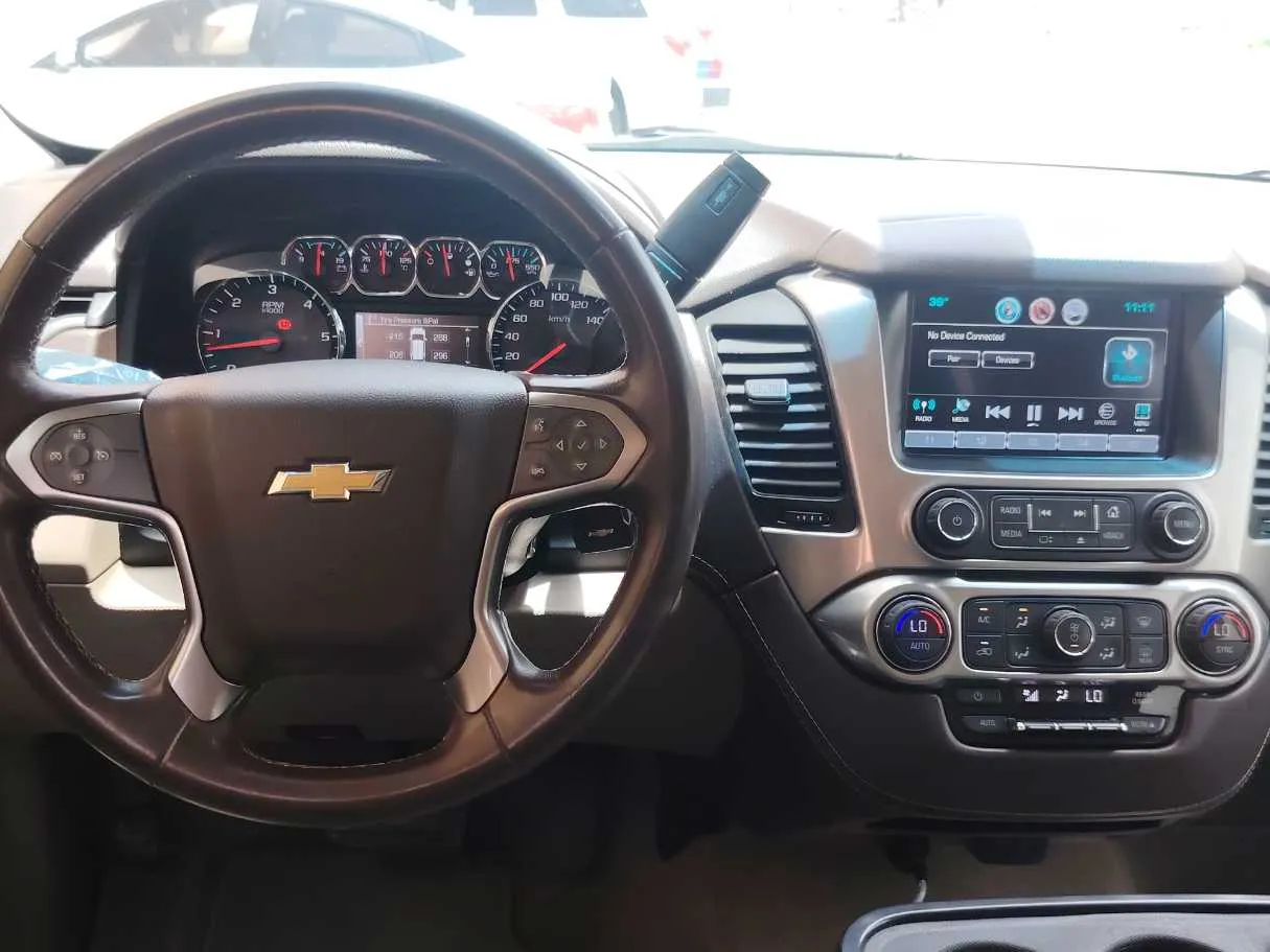 Car image 21