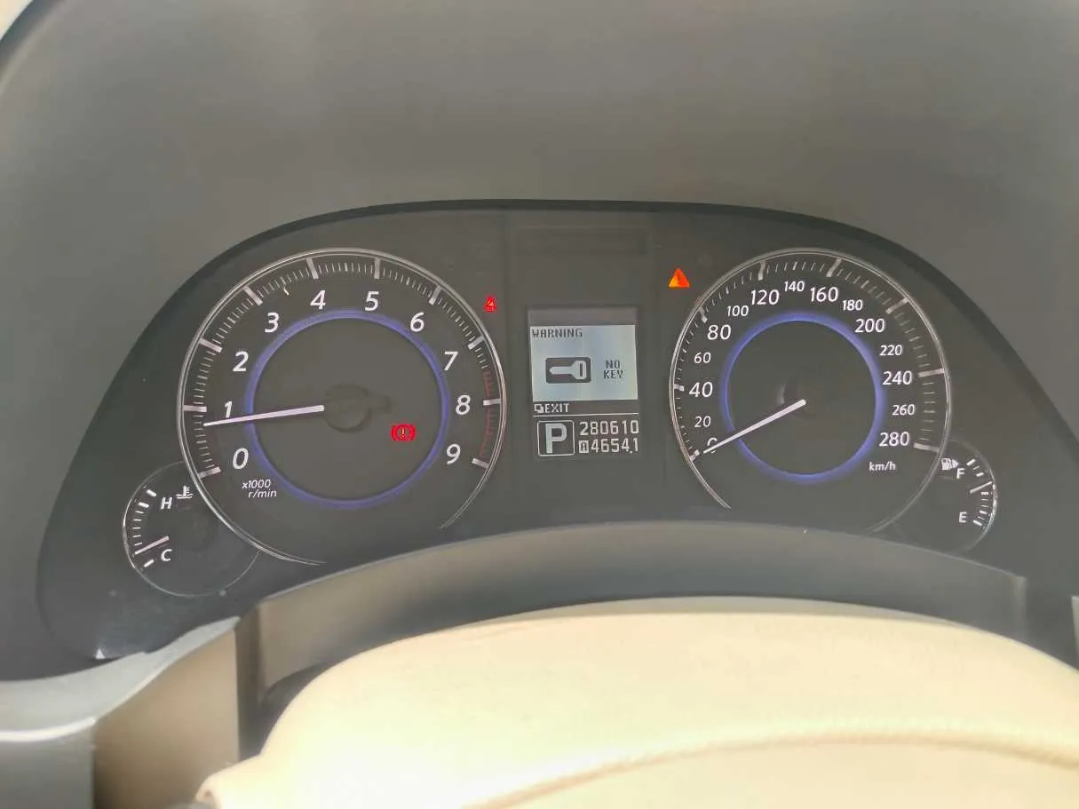 Car image 29