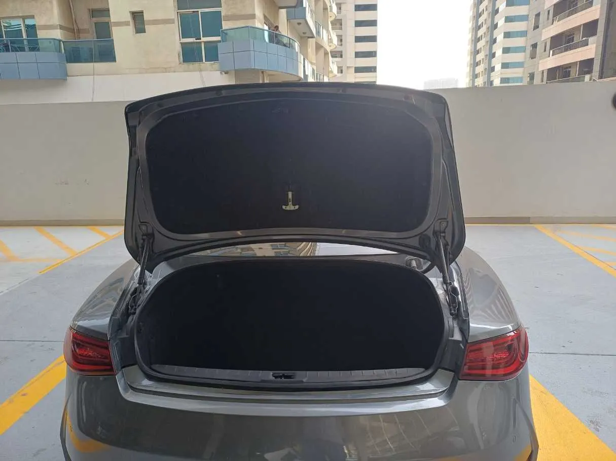 Car image 23