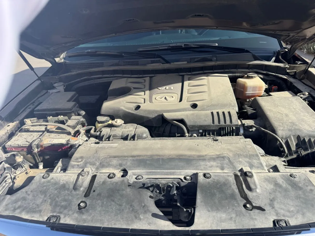 Car image 25