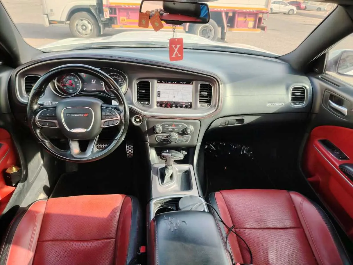 Car image 21