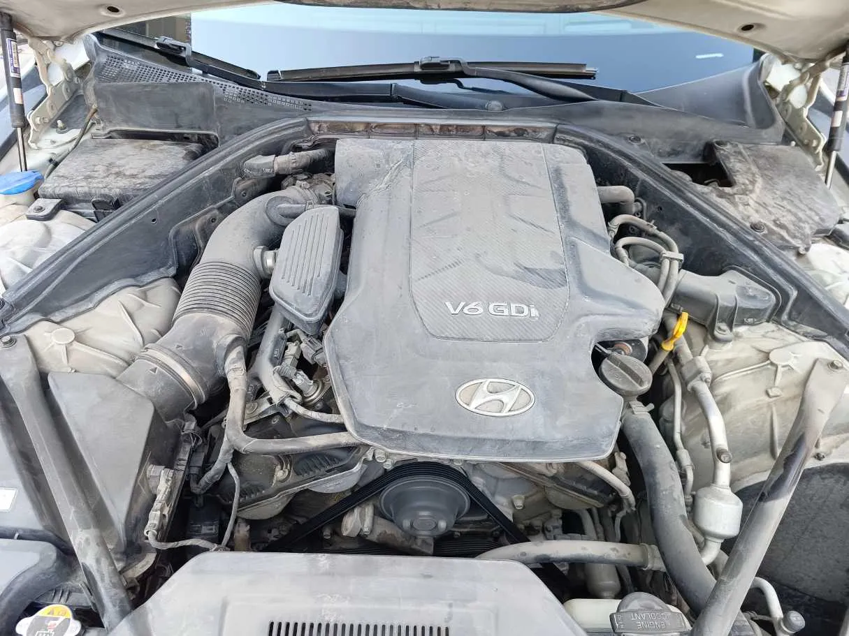 Car image 43