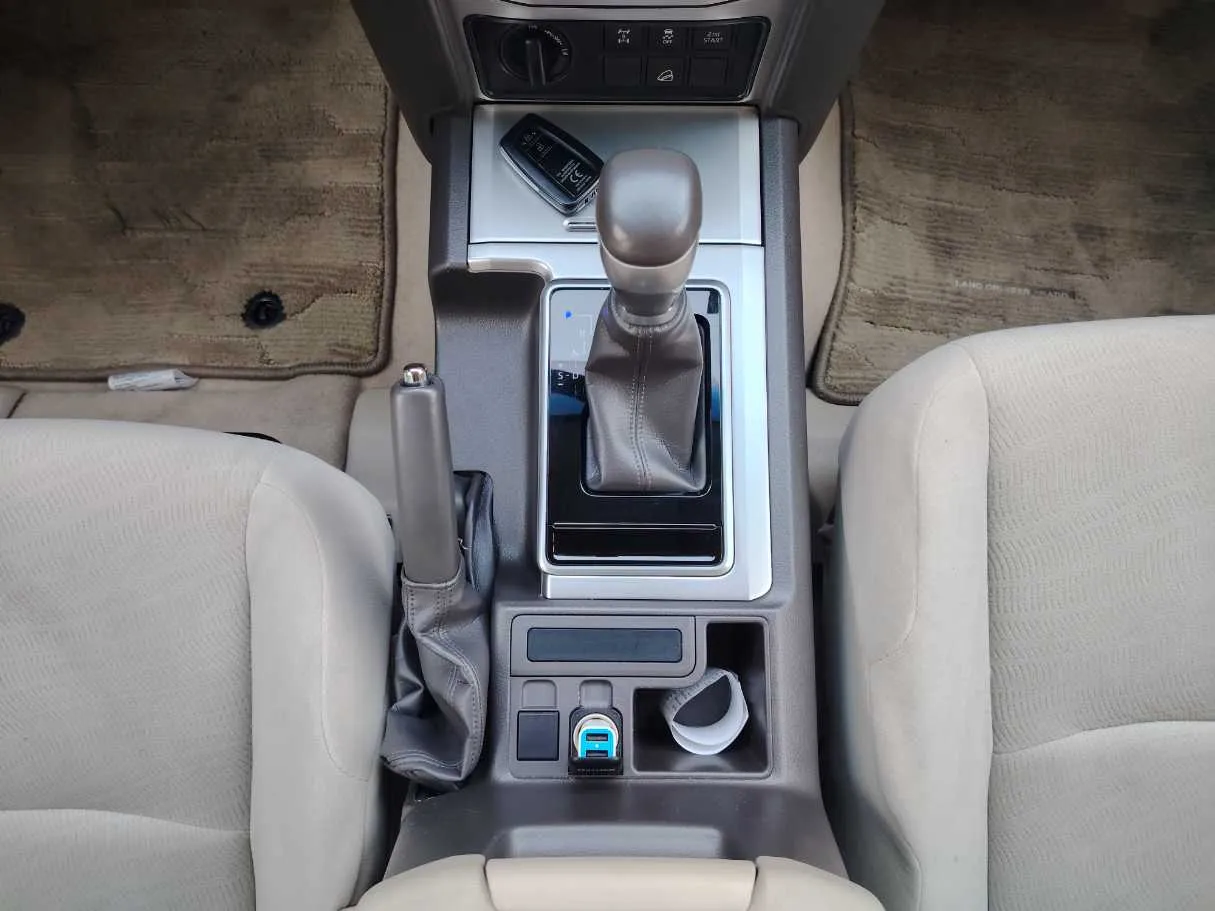 Car image 21