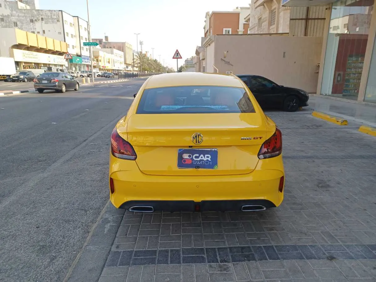 Car image 6