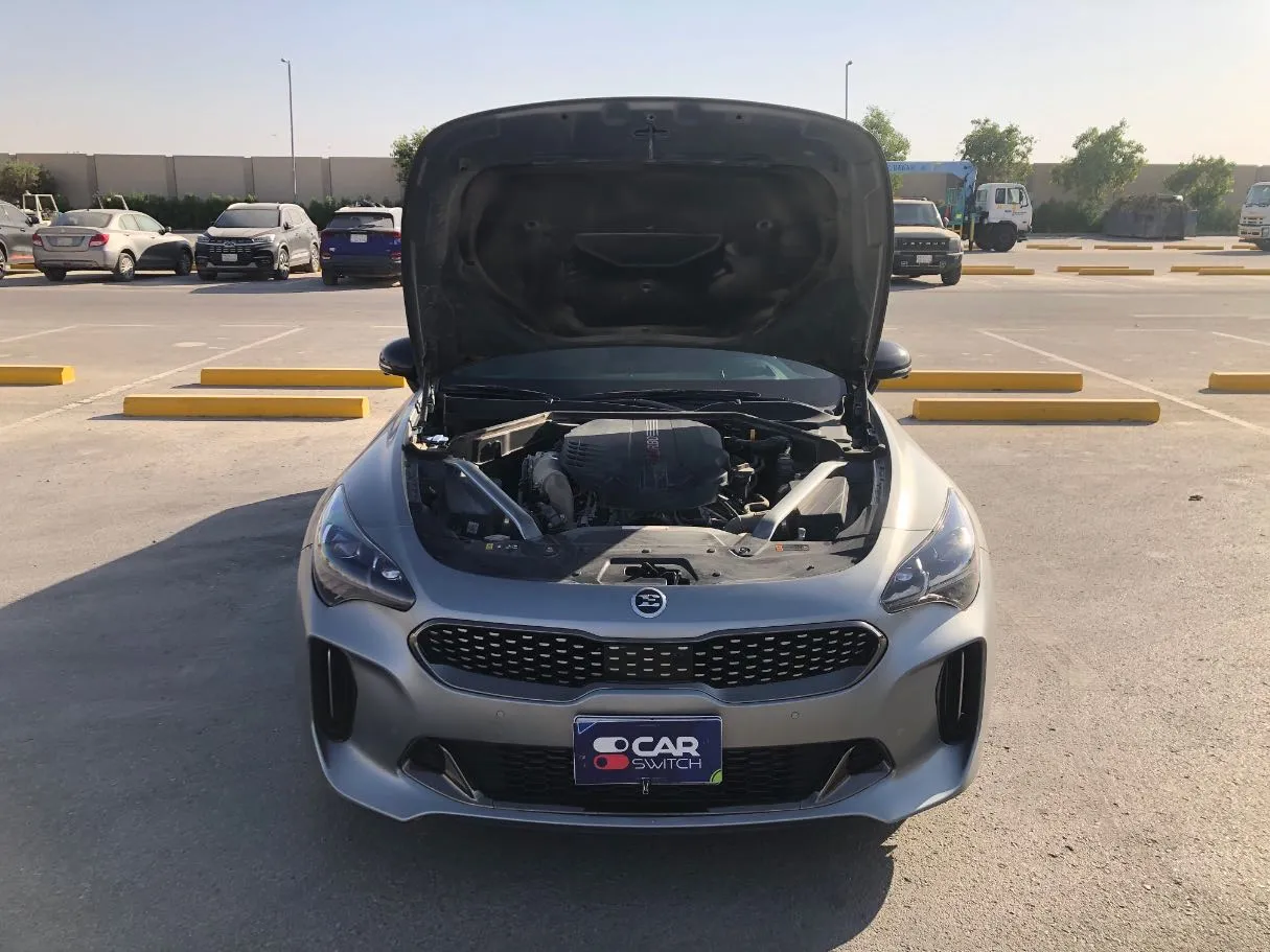 Car image 25