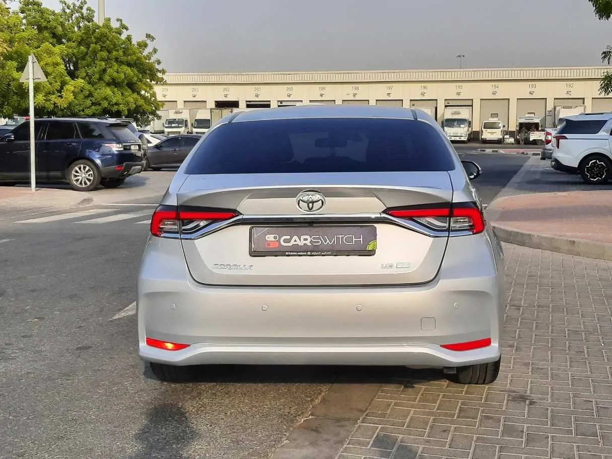 Car image 6