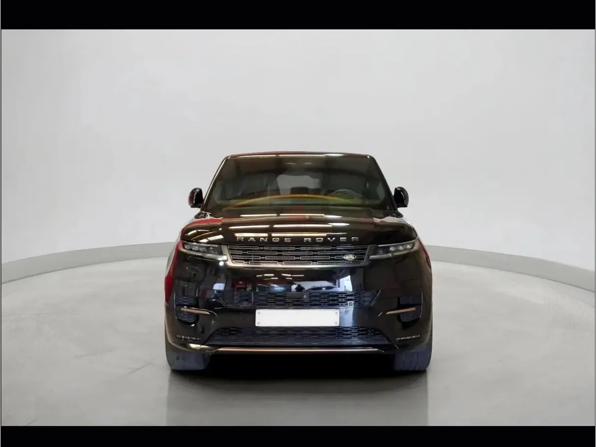Car image 10