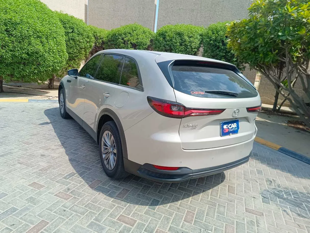 Car image 7
