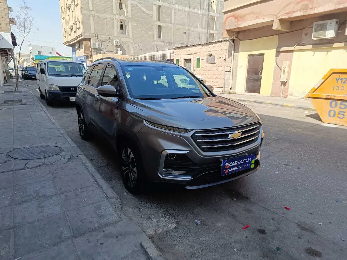 Car image 3