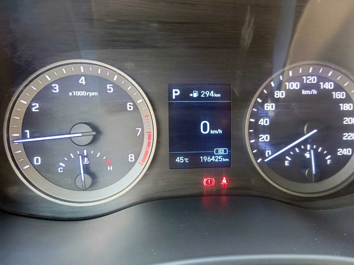 Car image 22