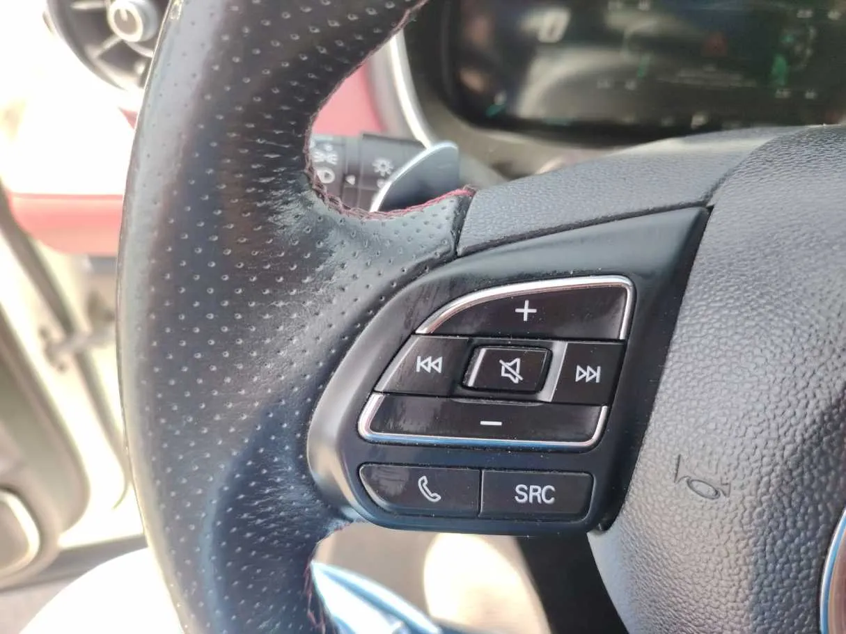 Car image 45