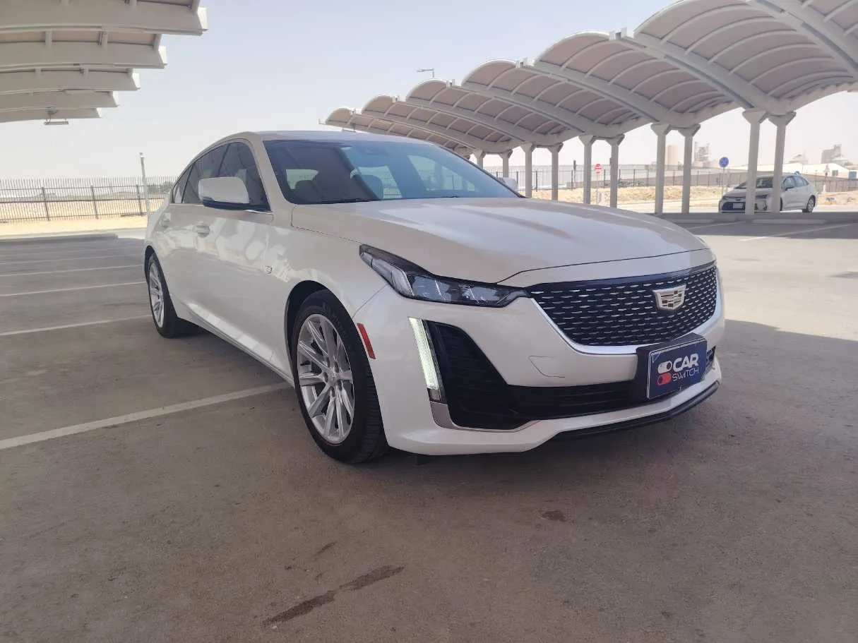 Car image 3