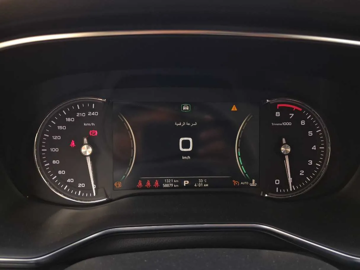 Car image 19