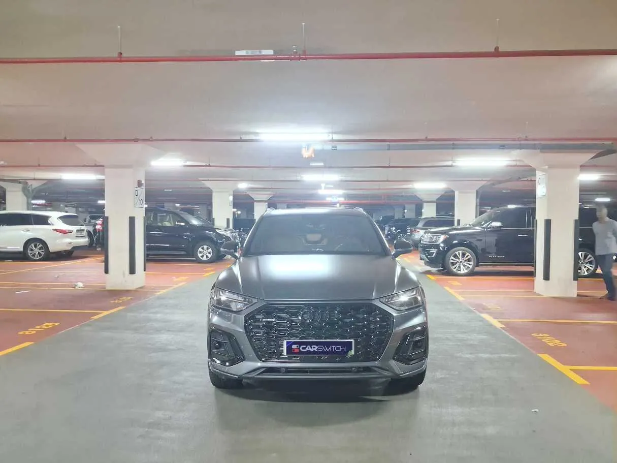 Car image 2