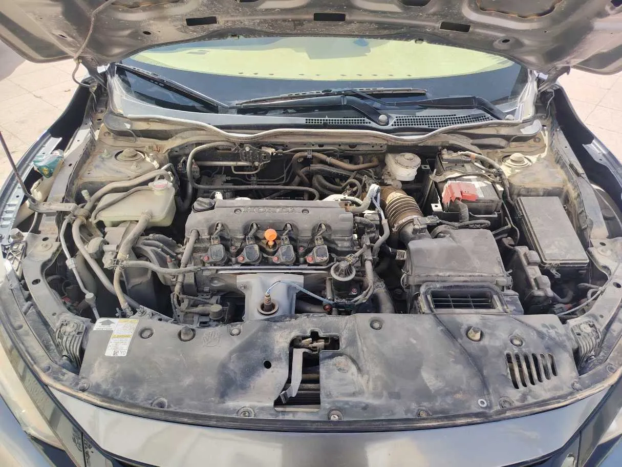 Car image 28