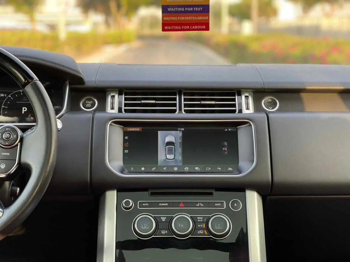 Car image 27