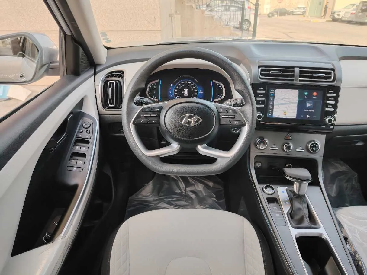 Car image 23