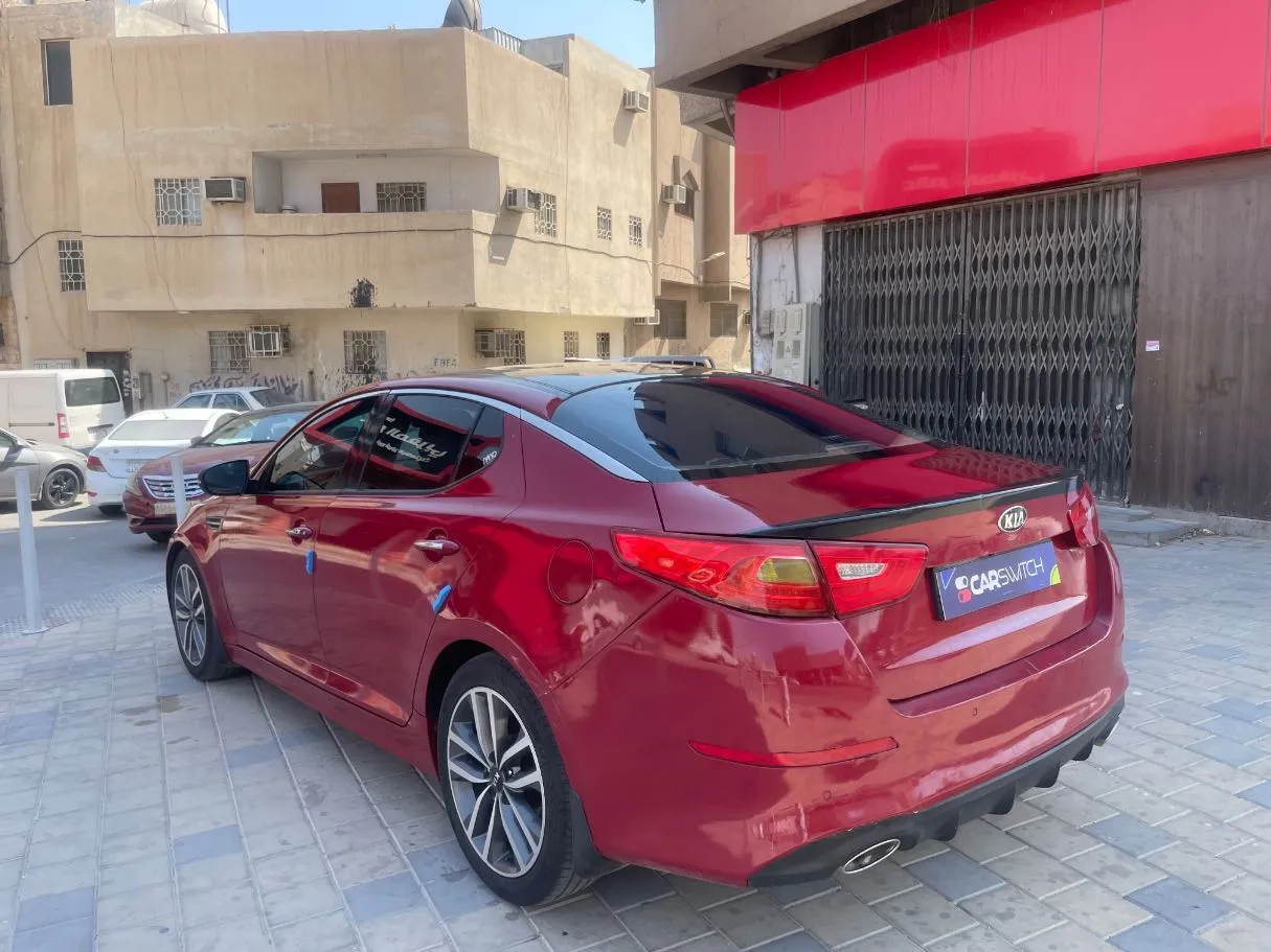Car image 7
