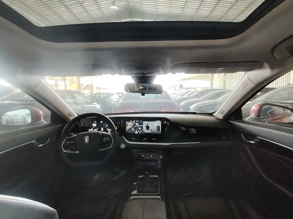 Car image 21