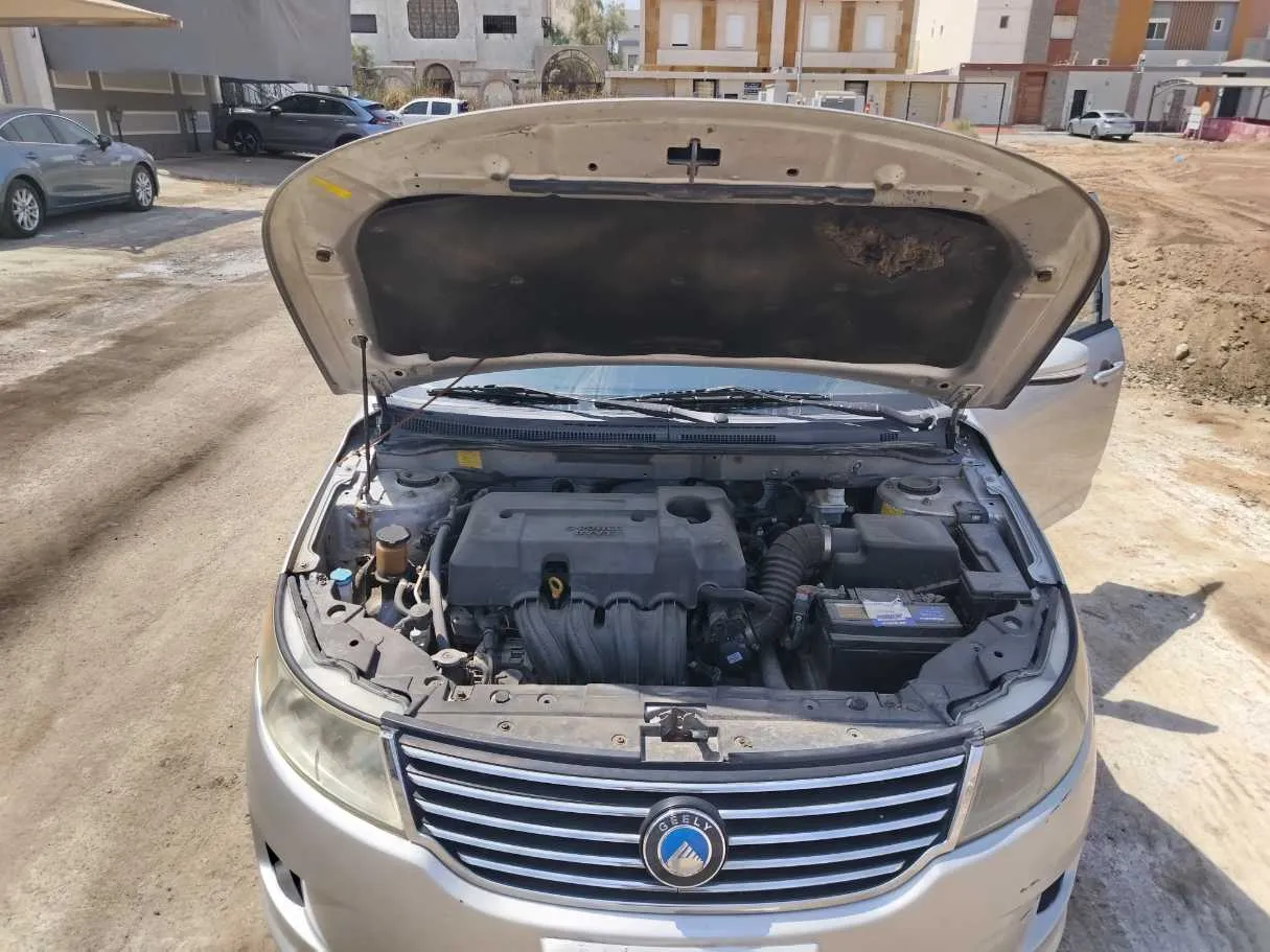 Car image 36