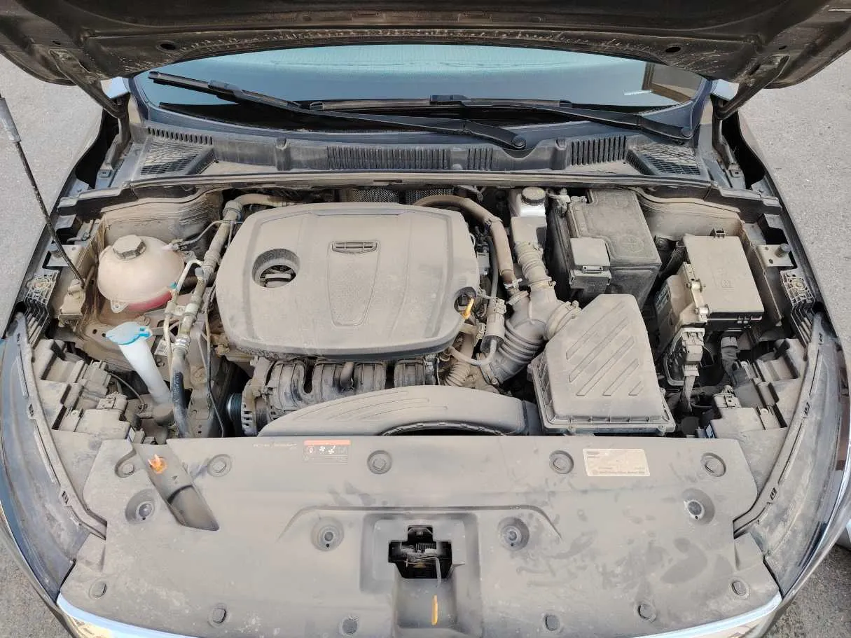 Car image 32