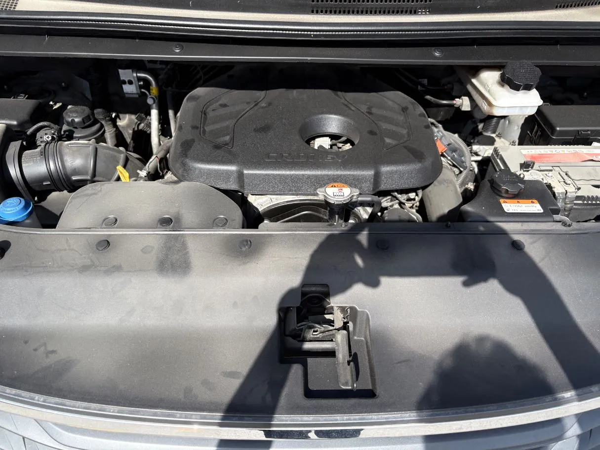 Car image 28