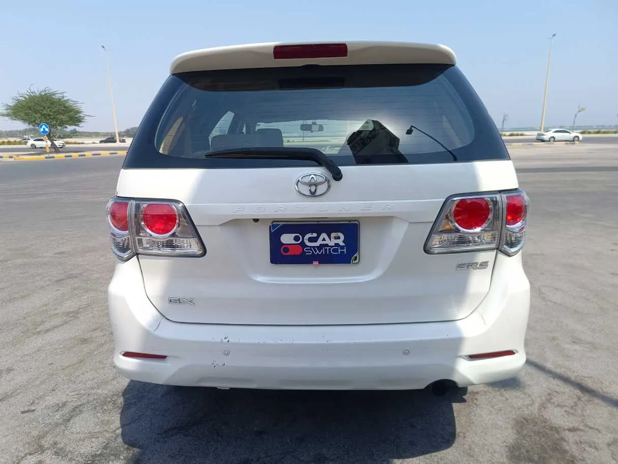 Car image 6