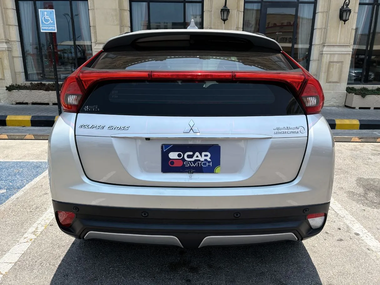 Car image 6