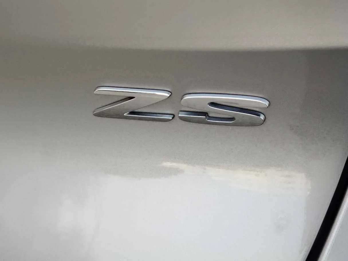 Car image 29