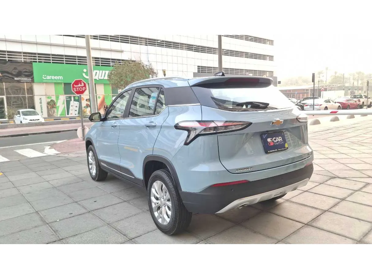 Car image 7