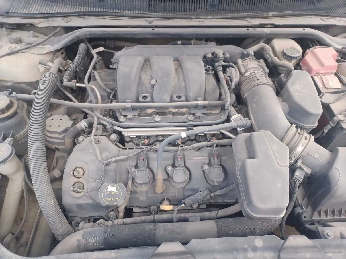 Car image 21