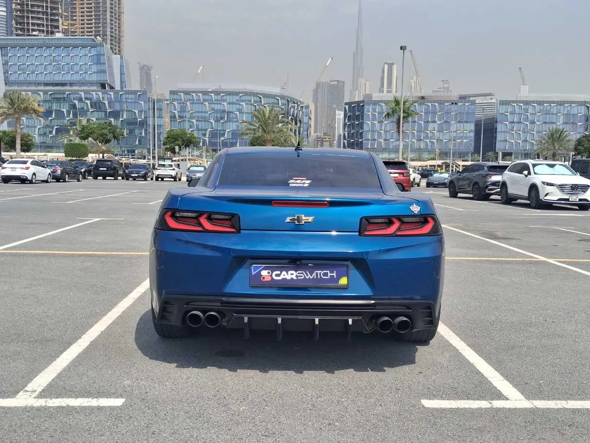 Car image 6