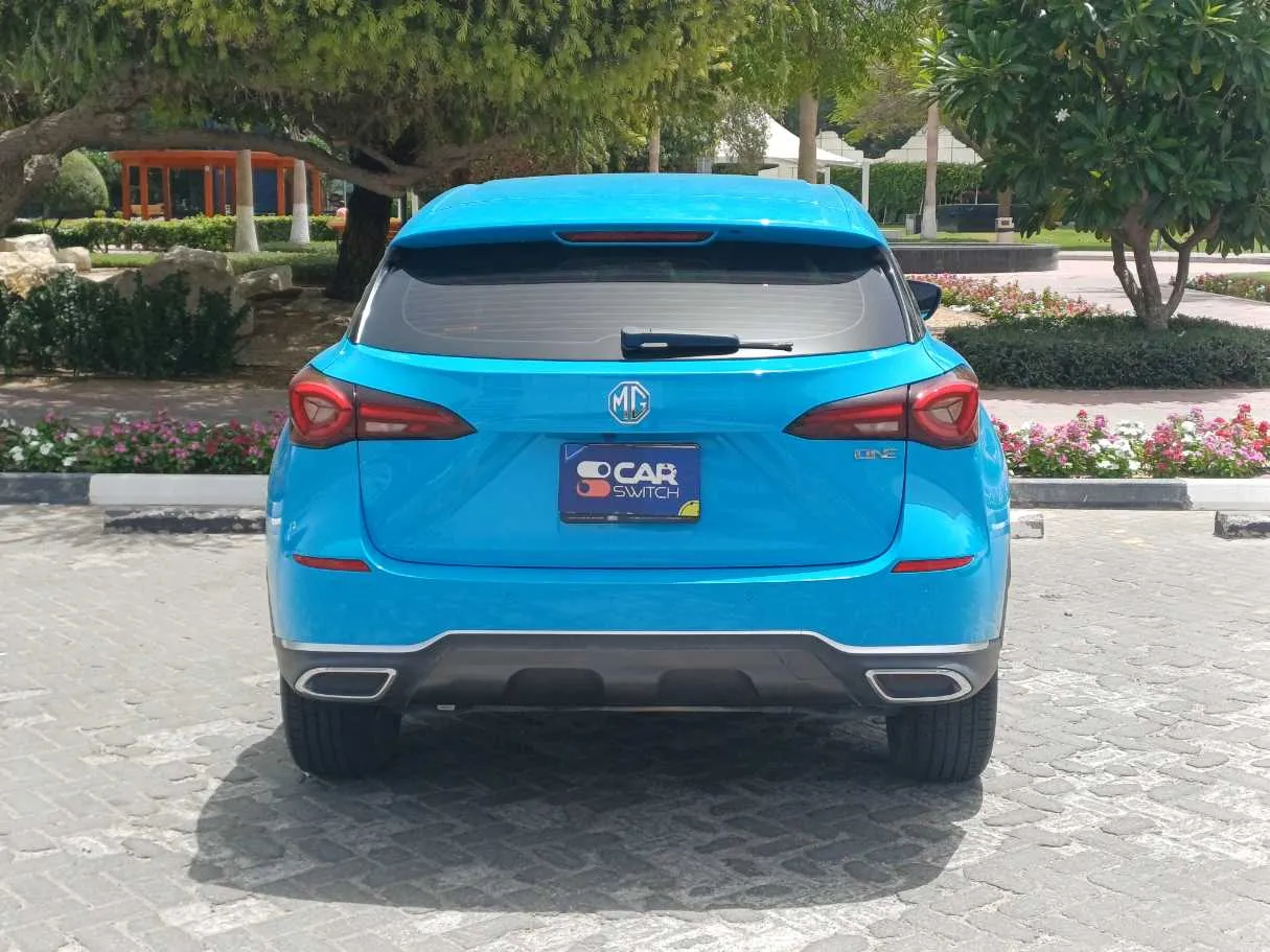 Car image 6