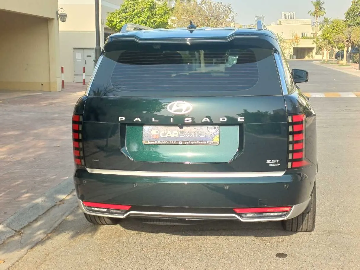 Car image 6