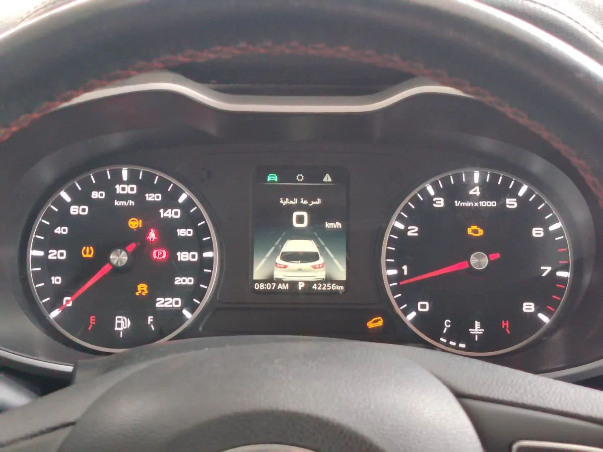 Car image 28