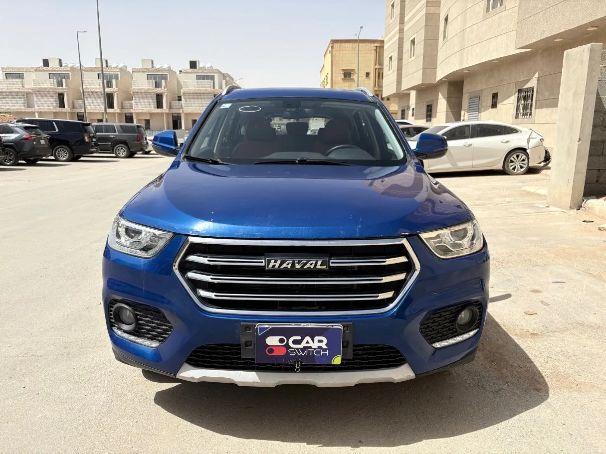 Car image 2