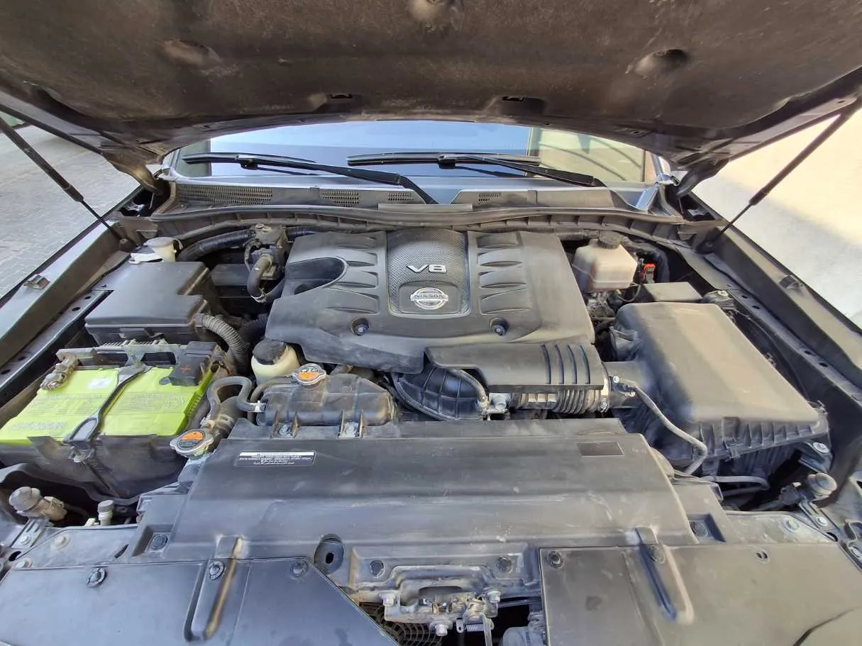 Car image 19