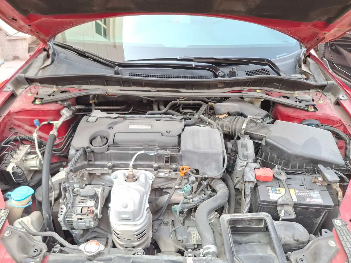 Car image 20