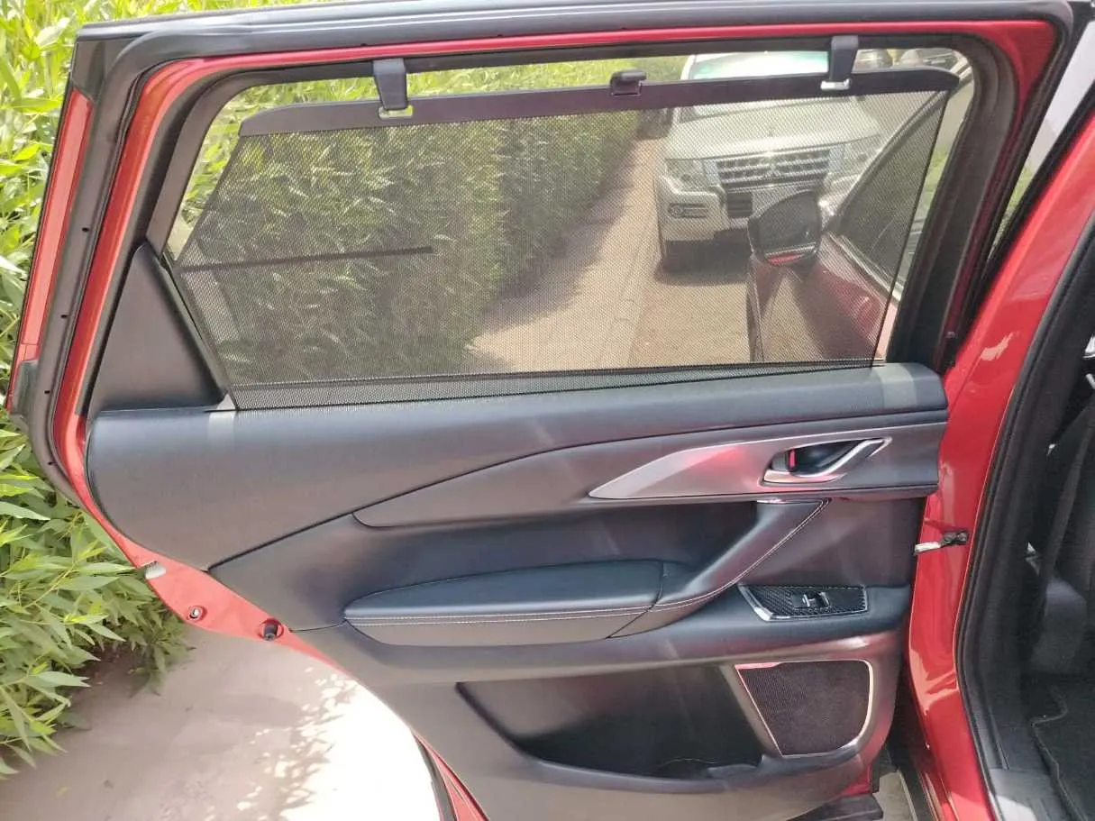 Car image 35