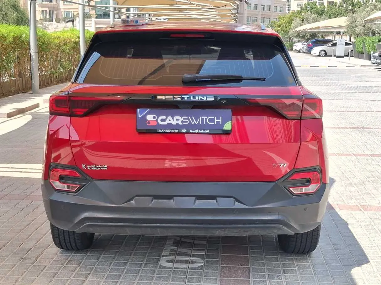 Car image 6
