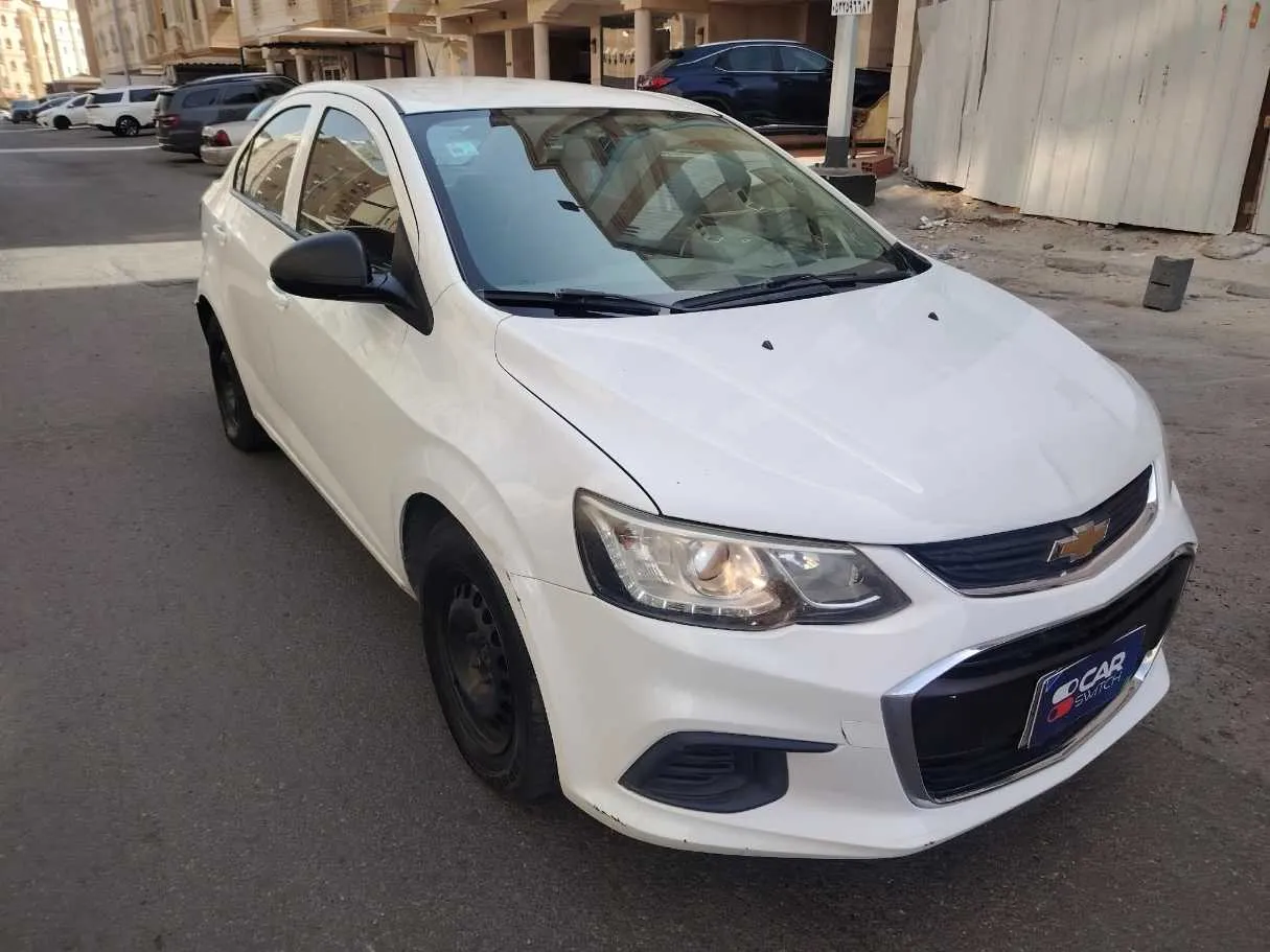 Car image 3