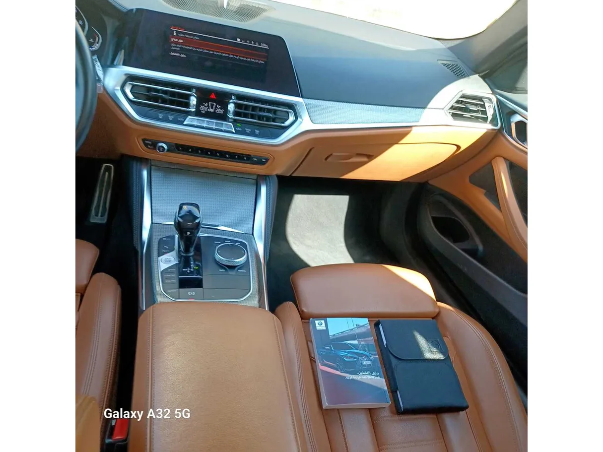 Car image 29
