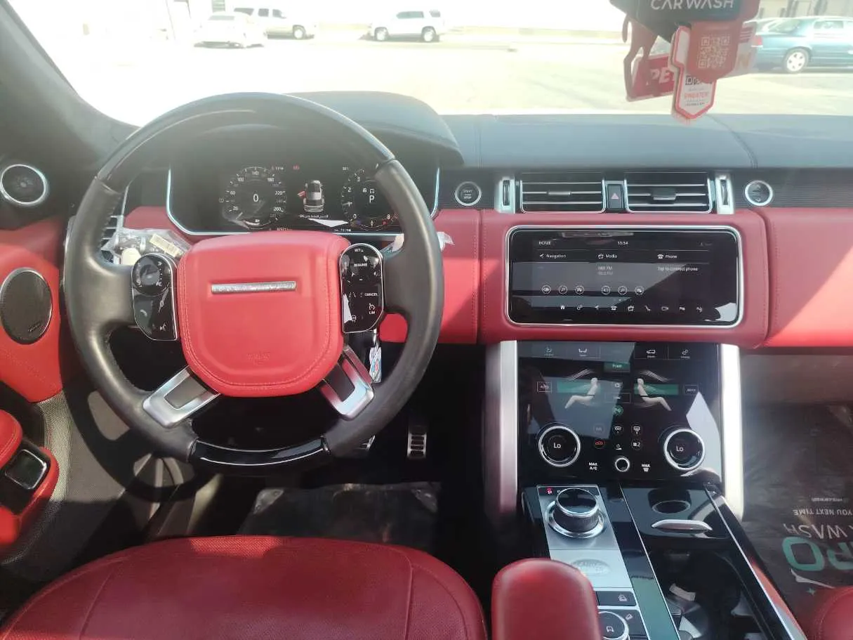 Car image 20