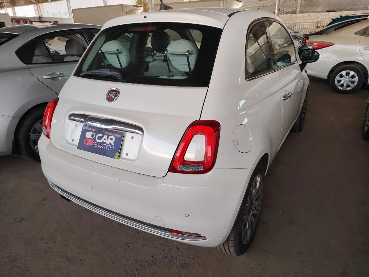 Car image 5
